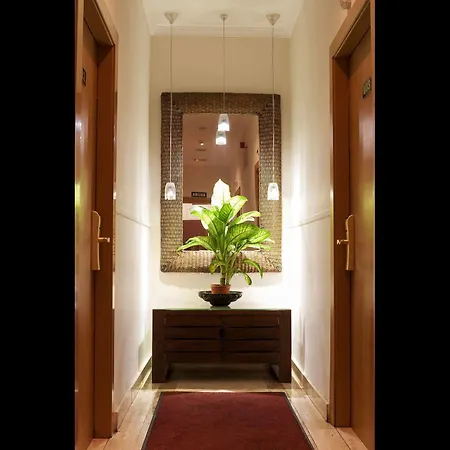 Hotel Boutique Reina Mora