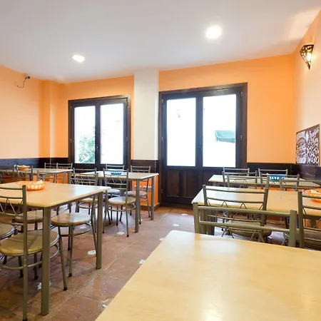 Oasis Backpackers' Hostel Granada