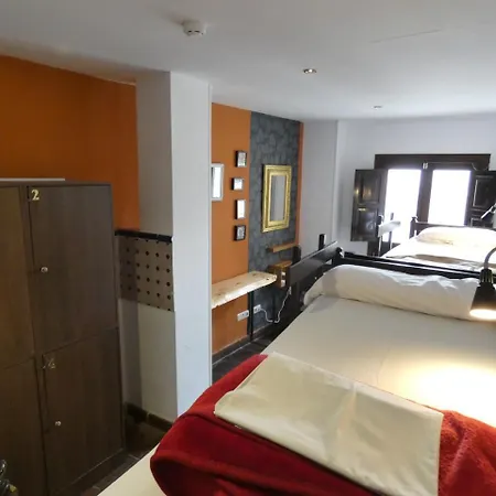 Oasis Backpackers' Granada