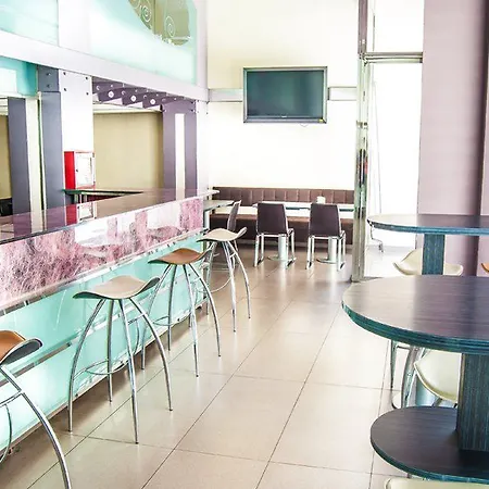 Reino De Hotel 3*