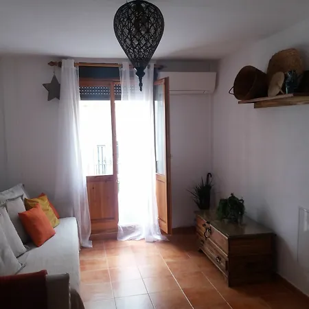 Center * Granada