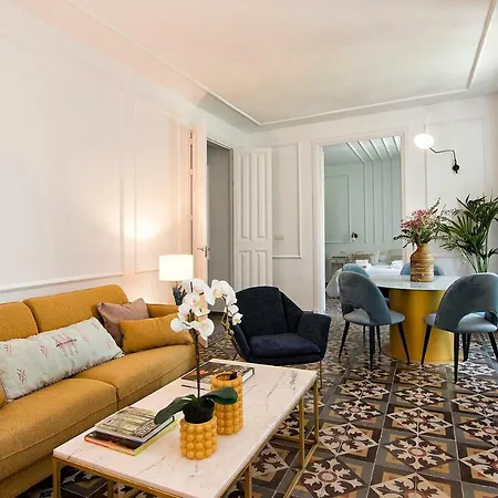 アパート Gran Via Luxury 3br *