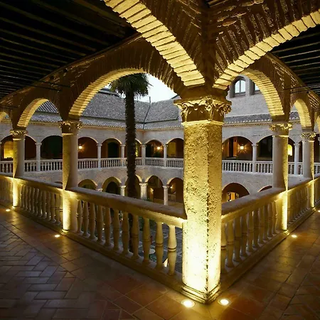 Palacio De Santa Paula, Autograph Collection