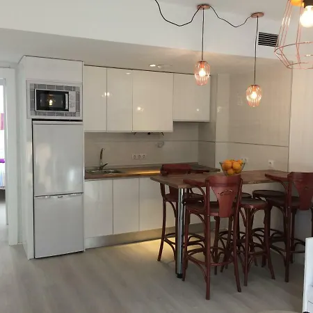 Apartamento Center 2 Bedrooms *