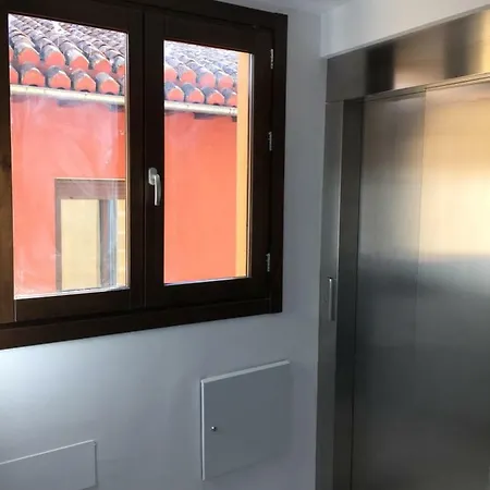 Center 2 Bedrooms * Granada