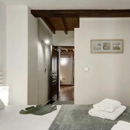 Home4u, Elvira 16, 2a Granada