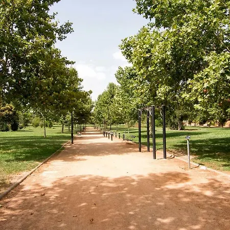 Cris I ,piscina-gym&parking, Parque De Ciencias Granada