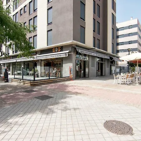Cris I ,piscina-gym&parking, Parque De Ciencias Apartamento *