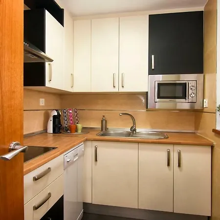 Apartamento Cris I ,piscina-gym&parking, Parque De Ciencias *
