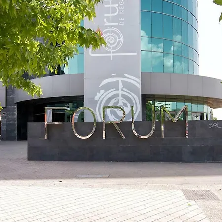 Apartamento Cris I ,piscina-gym&parking, Parque De Ciencias Granada