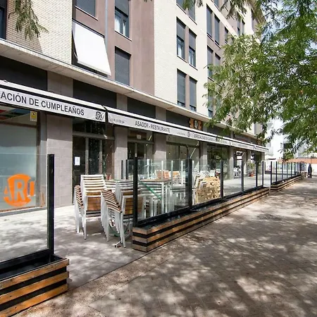 Apartamento Cris I ,piscina-gym&parking, Parque De Ciencias