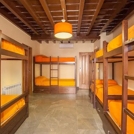 Mercader De Sedas Hotel Granada