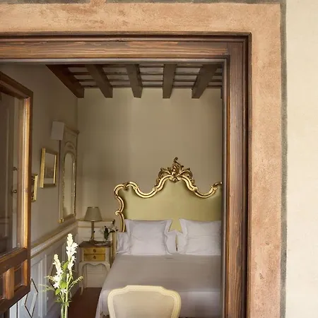 Casa 1800 Hotel