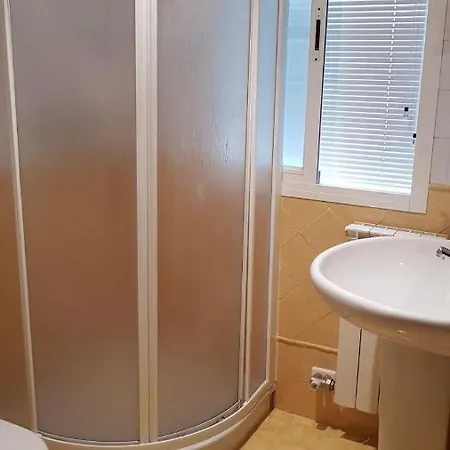 Piso En El Albaicín Alto, Junto Al Mirador De San Miguel Alto. Granada. Apartamento Granada