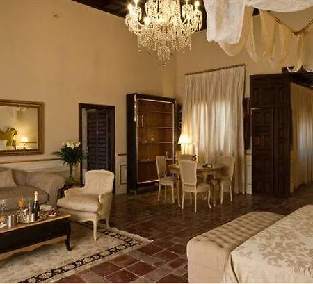 Casa 1800 Hotel 3*