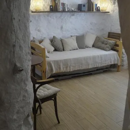 Casa Cueva “la Estrella” Kır Evi *