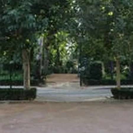 Apartamento Fabuloso Piso Junto A Paseo De La Bomba Granada