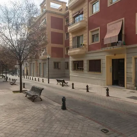 Apartamento Fabuloso Piso Junto A Paseo De La Bomba