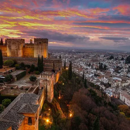 Casa Alhambra - Centro Histórico Con Jardín Privado Apartamento