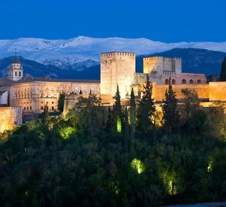 Apartamento Casa Alhambra - Centro Histórico Con Jardín Privado