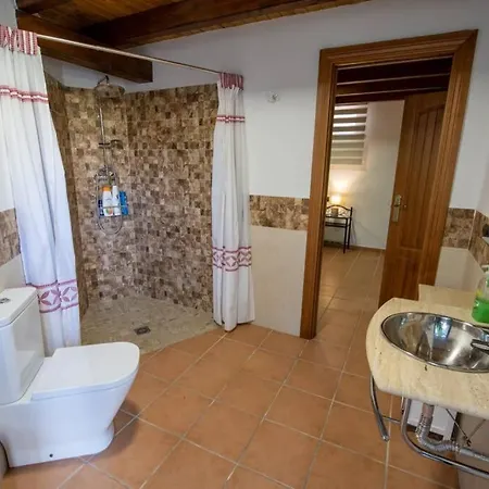 Сasa de vacaciones Casa Cuesta Del álamo. Vistas Frente Puente Lata Granada