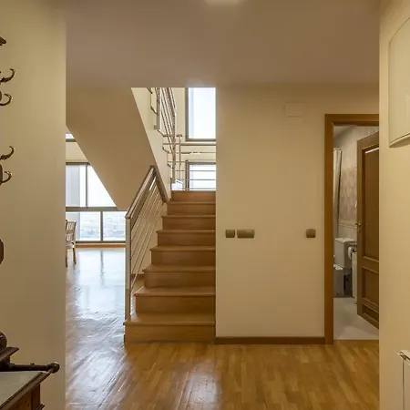 Atico Granada, Penthouse, 18-19th Floor, Centre, Views, Terrace, Free Parking Apartment Granada