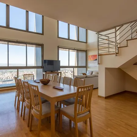 Atico Granada, Penthouse, 18-19th Floor, Centre, Views, Terrace, Free Parking *
