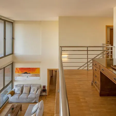 Atico Granada, Penthouse, 18-19th Floor, Centre, Views, Terrace, Free Parking * Granada