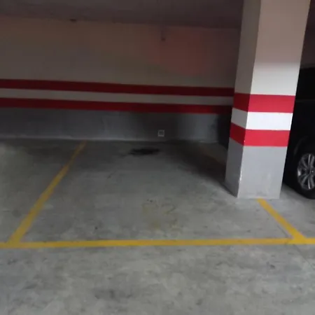 公寓 Disfruta Granada,incluso Con Tu Mascota Parking