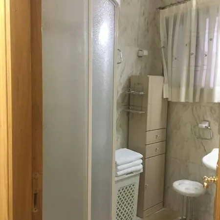 Amplio Apartamento En Plaza Trinidad Apartamento