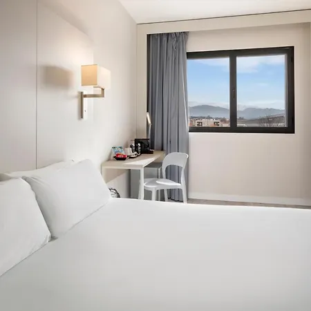 Estacion Hotel 4*