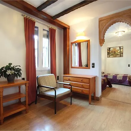 Landazuri Konukevi Granada