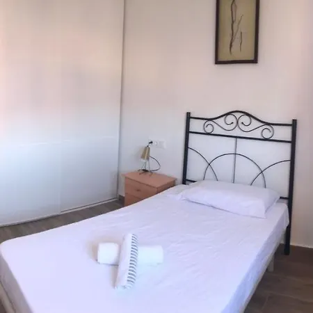 Ideal Apartment *