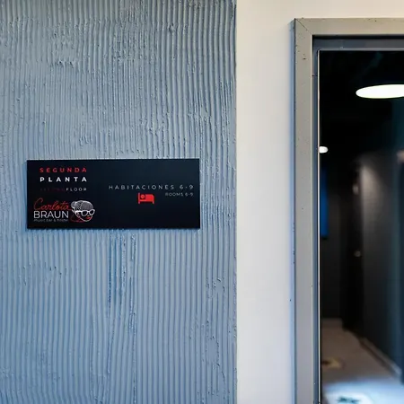 Carlota Braun Hostal