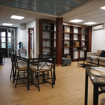 卡萨蒙塔尔班图瑞迪克公寓酒店 *