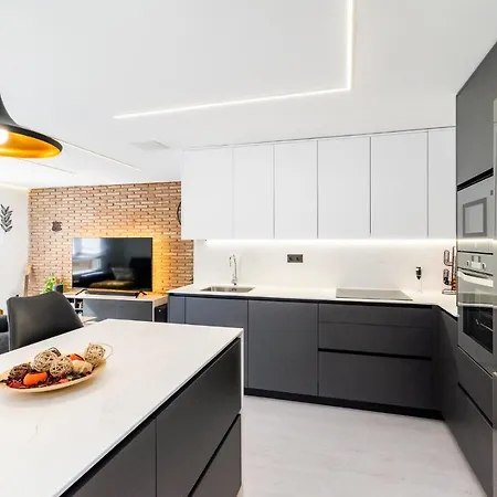 Apartamento Inteligente Con Vistas A La Alhambra