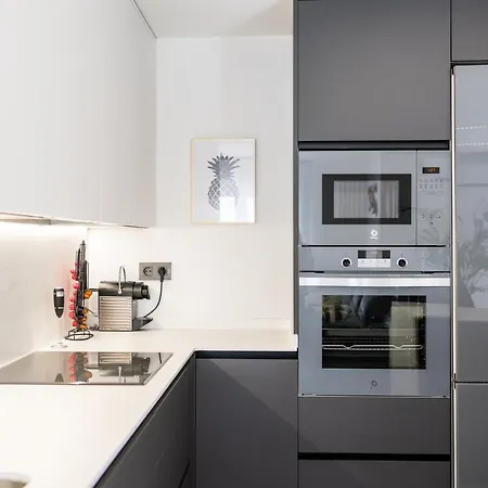 Apartamento Inteligente Con Vistas A La Alhambra