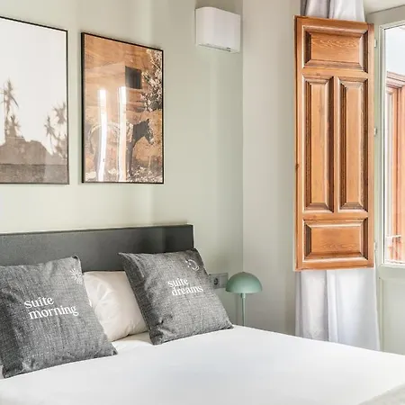 Limehome Calle Mirasol شقة غرناطة