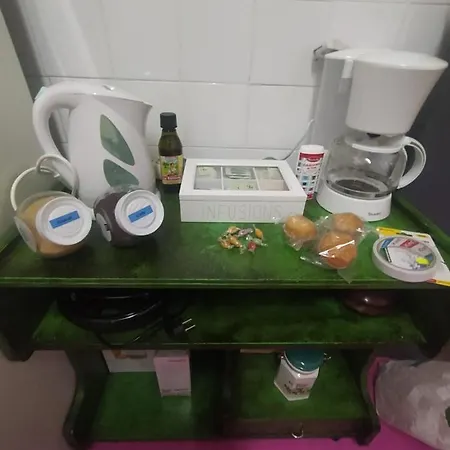 Céntrico Piso Con Aparcamiento Granada