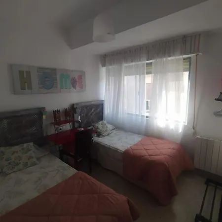 Céntrico Piso Con Aparcamiento Granada