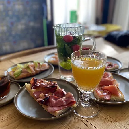 Bed & Breakfast Candil Realejo