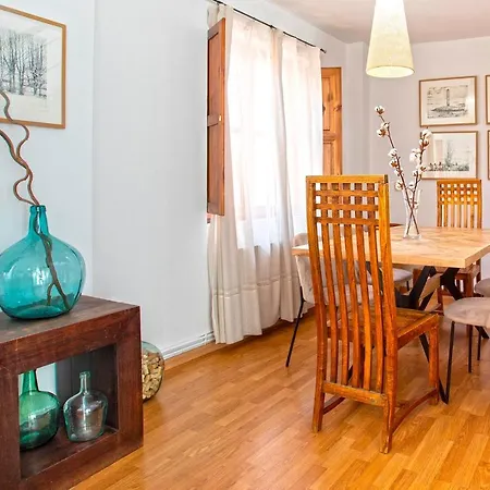 Genteel Piedra Santa Apartment Granada