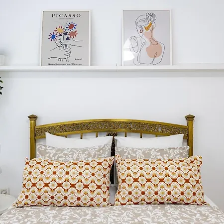 Mariana & Ganivet - Hostatel Appartement