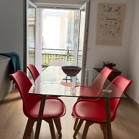 Precioso Con Patio Апартаменты *