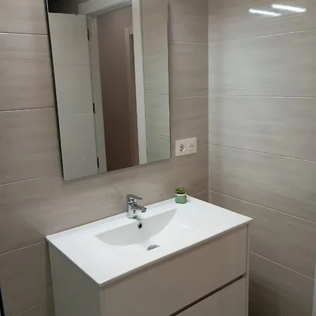 Center Apartament Elegant * 格拉纳达