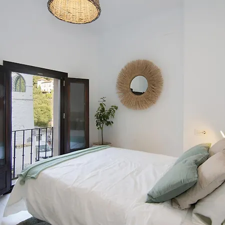 Alhambra Boutique Terrace