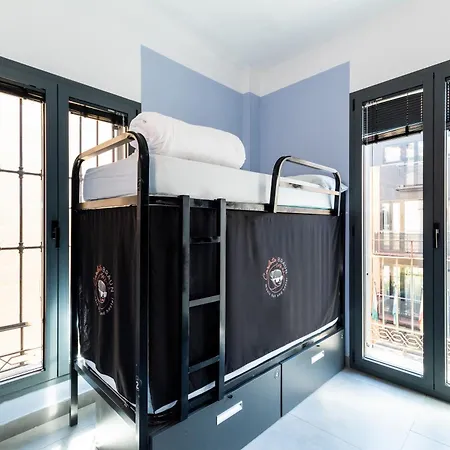 Carlota Braun Hostal Granada