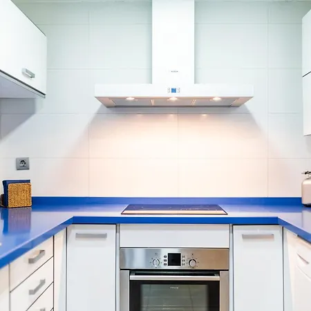 Apartamento Tuguest Avenida De La Investigacion - Free Parking Granada