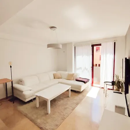 Apartamento, Piscina Y Parking Tico Medina Appartamento *