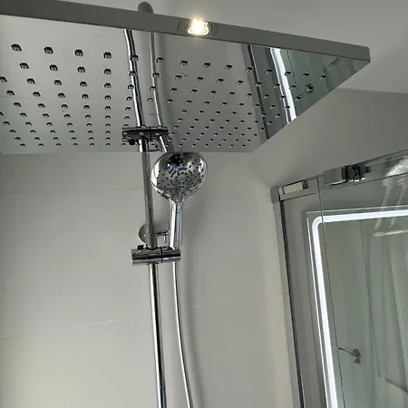 Atico En El Centro De Appartamento *